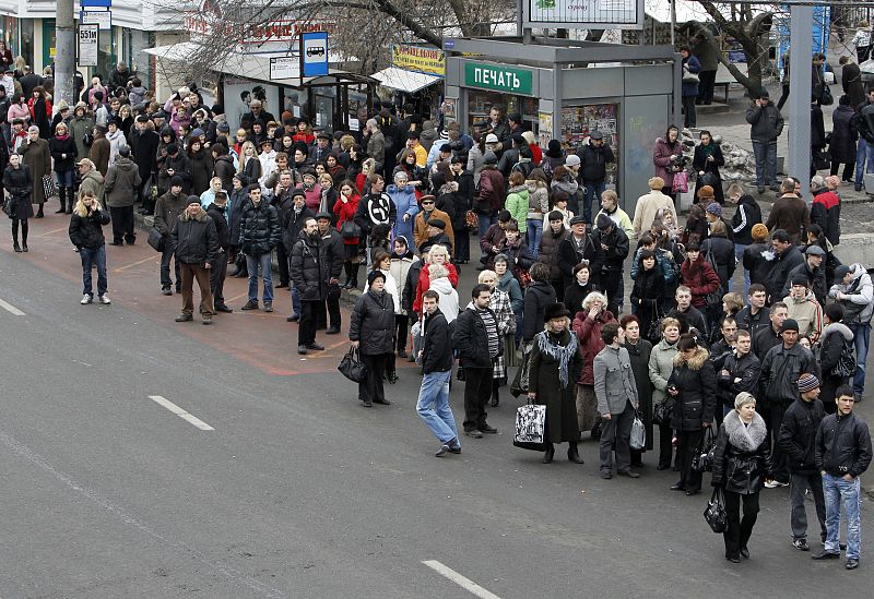 Doble atentado suicida en el metro de Moscú