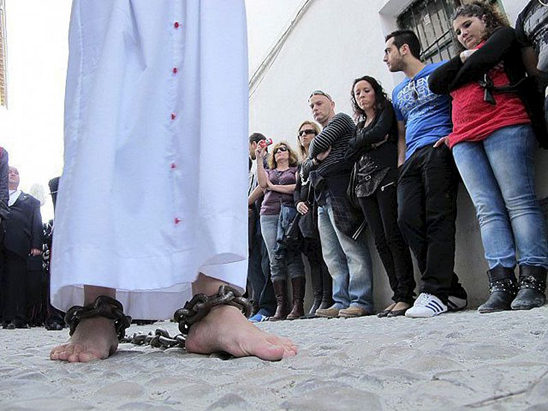 PROCESIÓN DE LOS PALIOS DE LAS VÍRGENES DEL BARRIO MORISCO DEL ALBAICÍN - AURORA