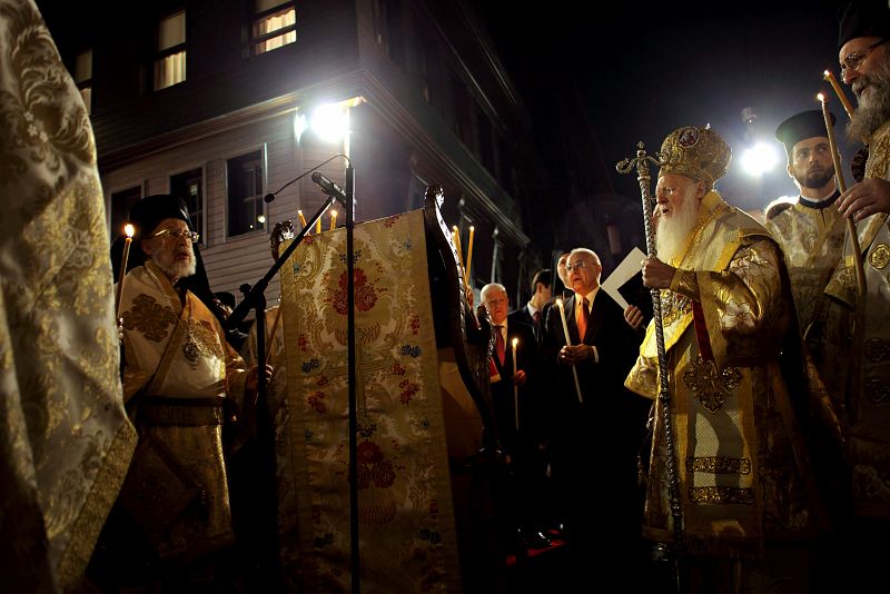 IGLESIA ORTODOXA GRIEGA CELEBR SU MISA DE PASCUA EN ESTAMBUL