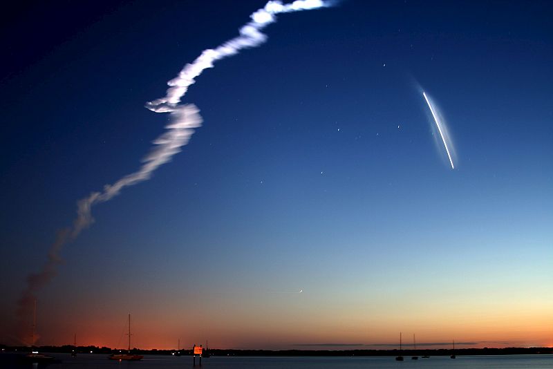 EL TRANSBORDADOR DISCOVERY, CON SIETE ASTRONAUTAS, PARTE PARA MISIÓN ESPACIAL