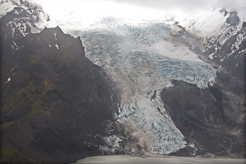 Vista aérea de la zona de la erupción