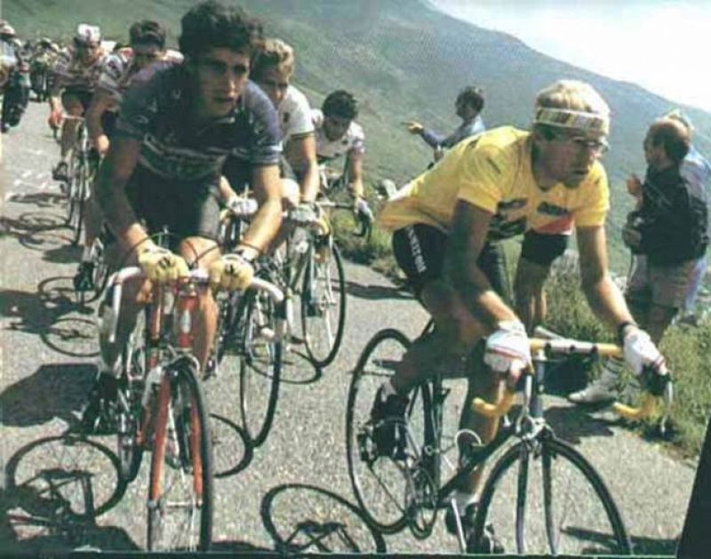 Año 83, el Tour de Francia conoce a un tal Pedro Delgado.