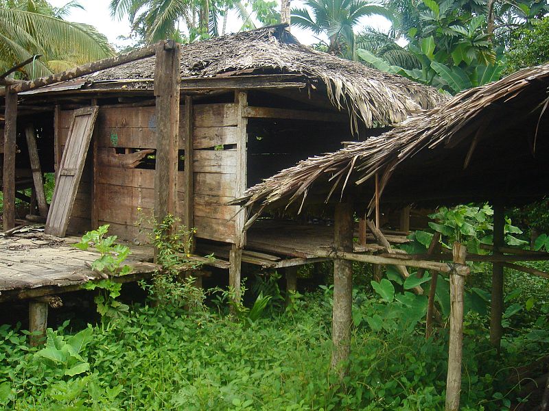 Villa Colombia, un pueblo abandonado que simboliza el drama de todo un país