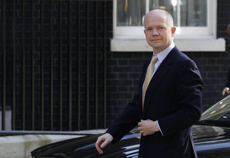 William Hague es un prominente euroescéptico y un miembro de la vieja guardia conservadora, reconvertido en asesor de Cameron en 2005 y en su número dos de facto en el partido. Hague fue candida 'torie' en 2001 y luego volvió a la actualidad política