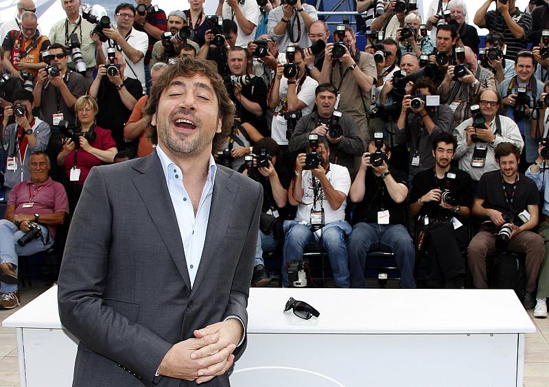 Cast member Javier Bardem poses during a photocall for the film "Biutiful", by director Gonzalez Inarritu,in competition at the 63rd Cannes Film Festival