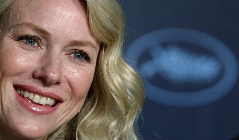 Naomi Watts en un momento de la rueda de Prensa en Cannes