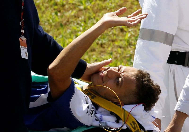 Rossi no pierde la sonrisa ni en el peor momento de su carrera deportiva.