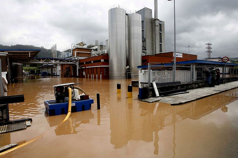 INUNDACIONES EN VILLAVICIOSA