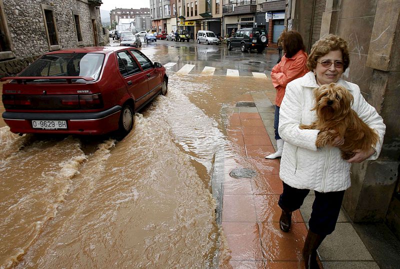 INUNDACIONES EN VILLAVICIOSA