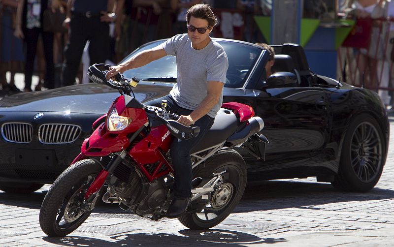 TOM CRUISE PROMOCIONA LA PELÍCULA "KNIGHT AND DAY" EN SEVILLA