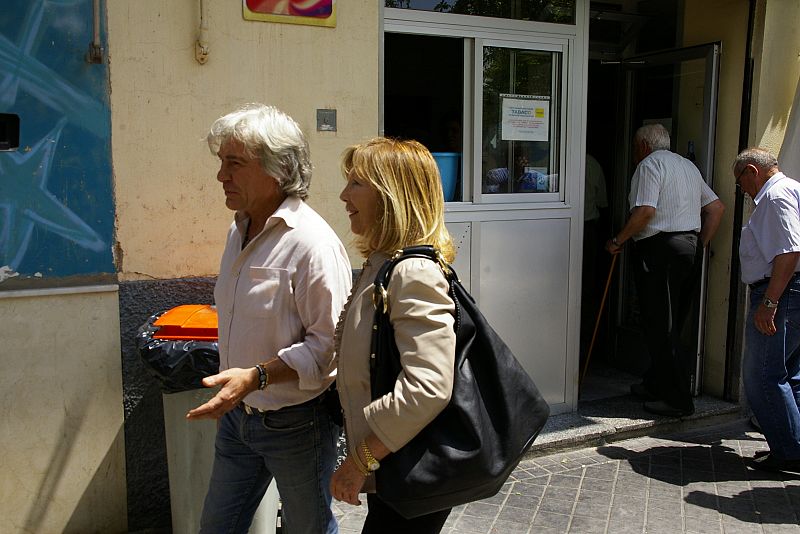 Ángel Nieto con su hermana Esperanza