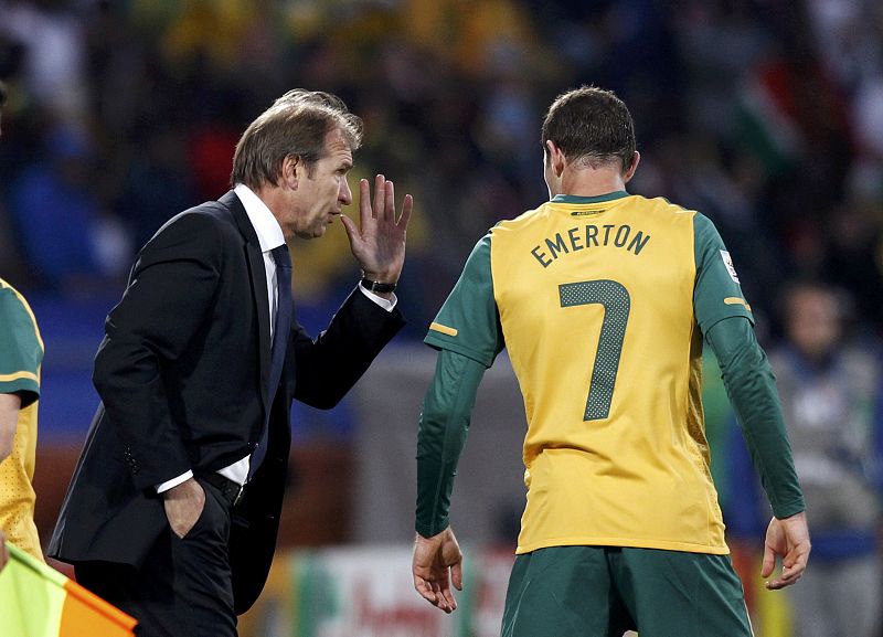 El holandés Verbeek, seleccionador de Australia, estuvo acertado con los cambios en la segunda mitad.