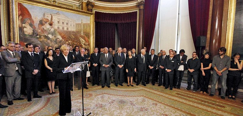 INTELECTUALES Y POLÍTICOS DE PORTUGAL Y ESPAÑA DESPIDEN A SARAMAGO