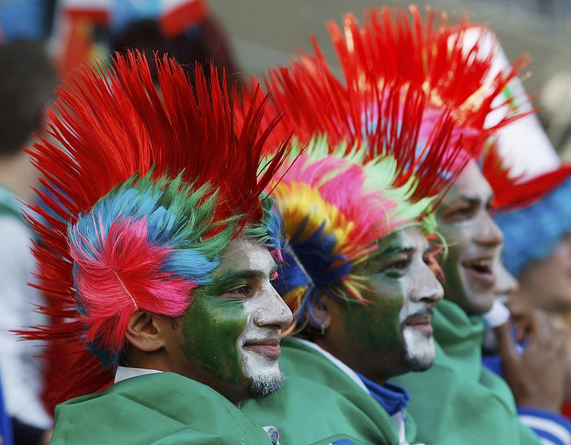 Fans wait for the start of the 2010 World Cup Group F soccer match between Italy and New Zealand at Mbombela stadium in Nelspruit