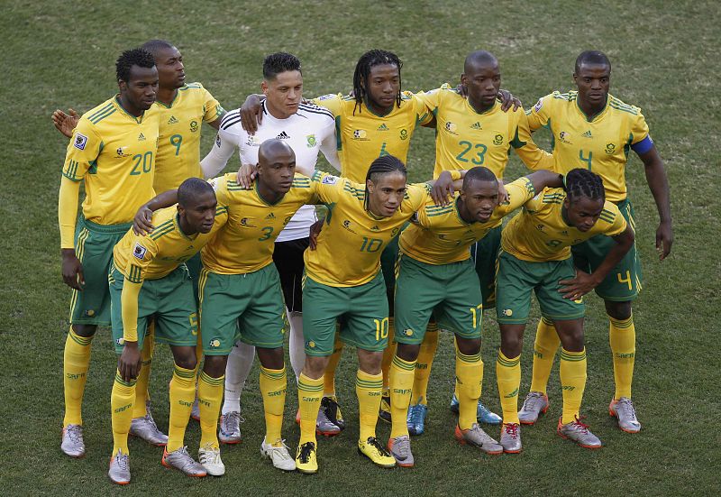 Alineación titular de la selección sudafricana para el partido que el enfrenta a Francia del Grupo A del Mundial 2010.