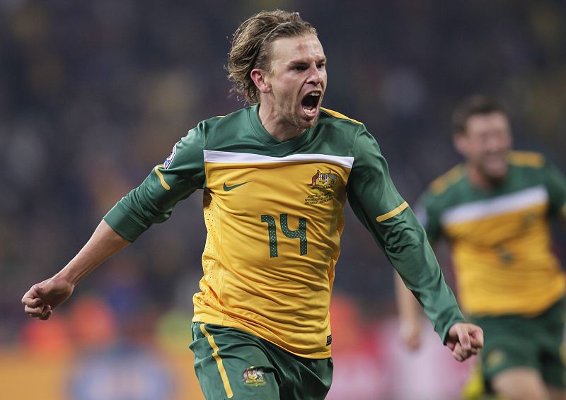 El australiano Brett Holman celebra tras anotar ante Serbia.
