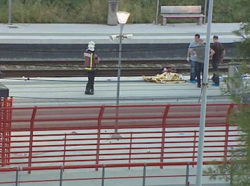 Los forenses están tratando de identificar a de las víctimas, pero algunos cuerpos se encuentran en muy mal estado.