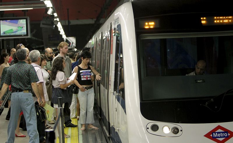 Huelga de metro: Tranquilidad en el 4º día