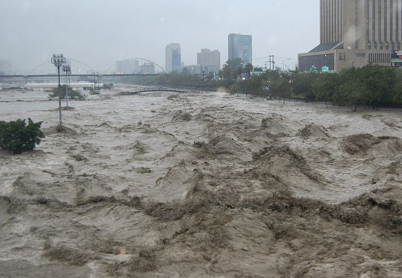 Vista del Río Santa Catarina, en la ciudad mexicana de Monterrey
