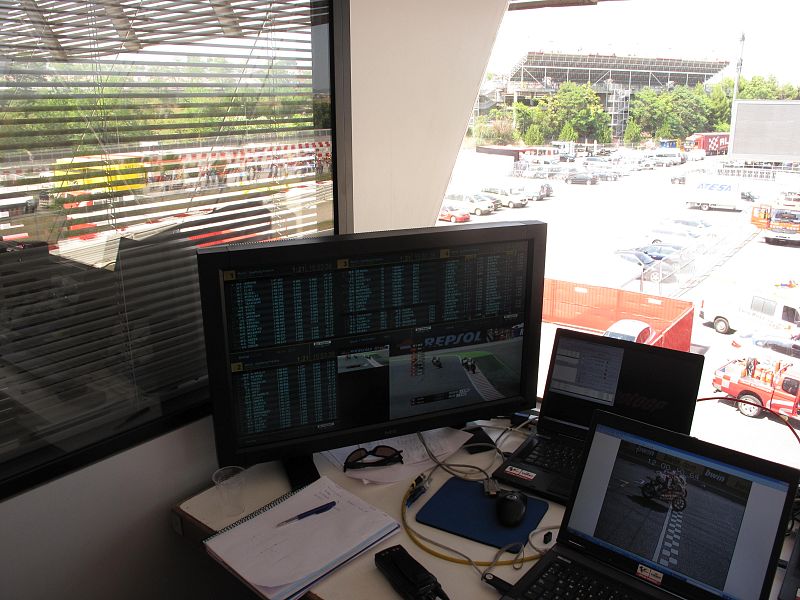 Equipo de cronometraje en MotoGP.