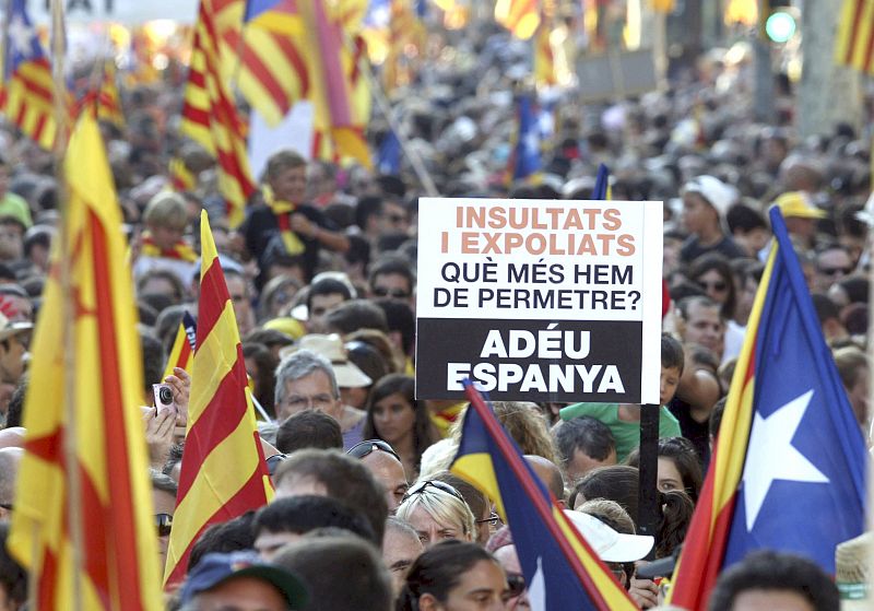 MANIFESTACIÓN CONTRA LA SENTENCIA DEL TC SOBRE EL ESTATUTO DE CATALUÑA