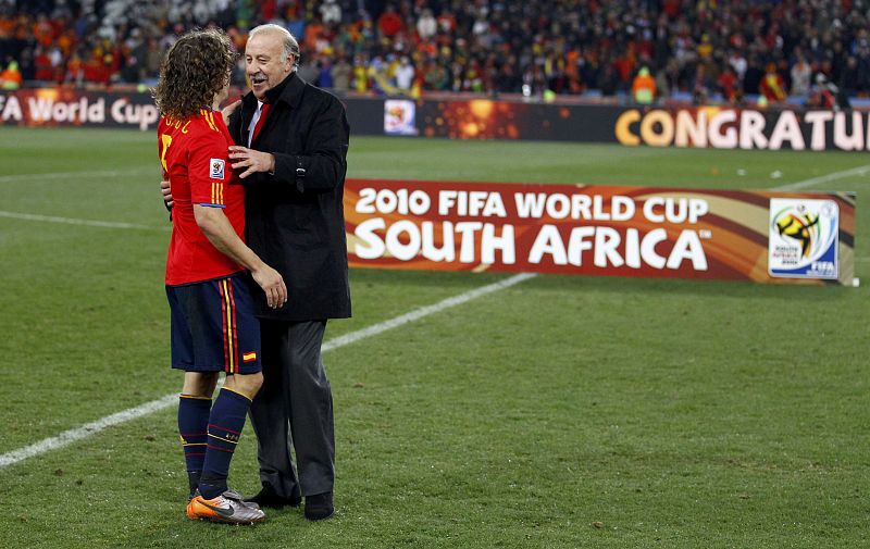 Del Bosque felicita a Puyol