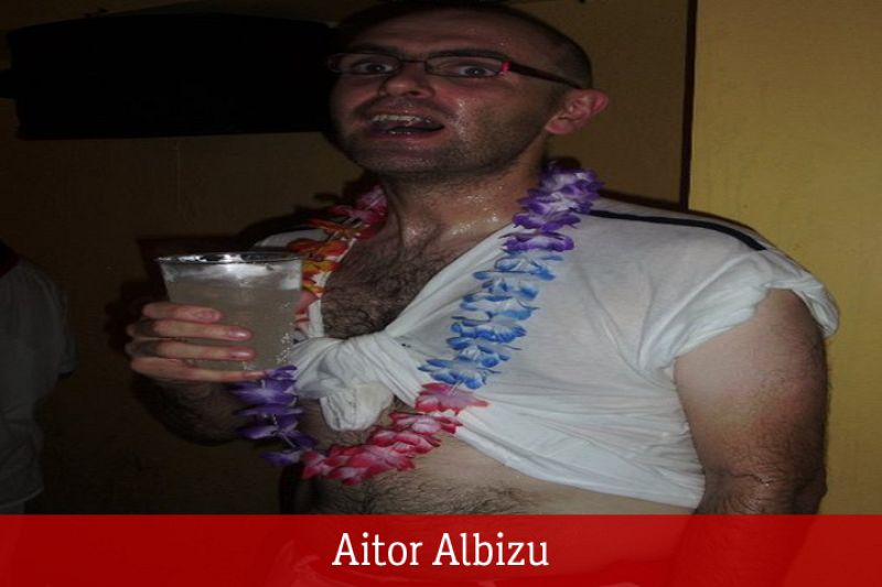 Hidratándose después de correr el encierro