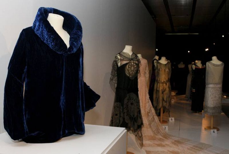 ALTA COSTURA-EXPOSICIÓN