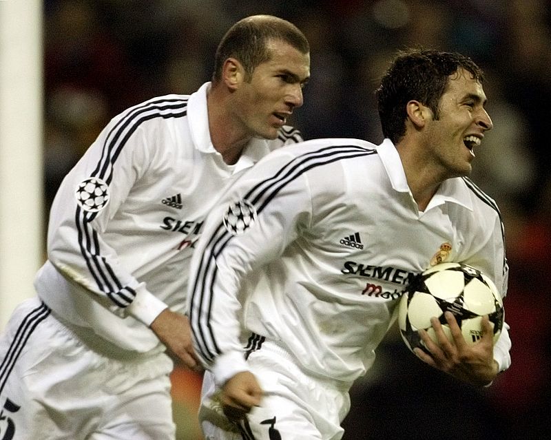 REAL MADRID'S RAUL AND ZIDANE CELEBRATE GOAL AGAINST BORUSSIA DORTMUND