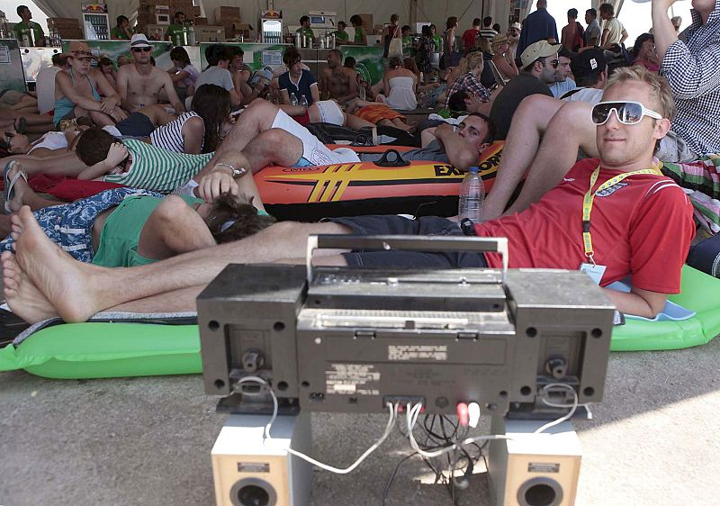 CHARLOTTE GAINSBOURG