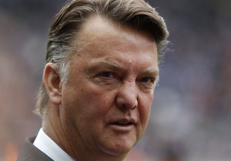 Bayern Munich coach Louis van Gaal is seen before his team's first division Bundesliga soccer match against Hertha Berlin in Berlin