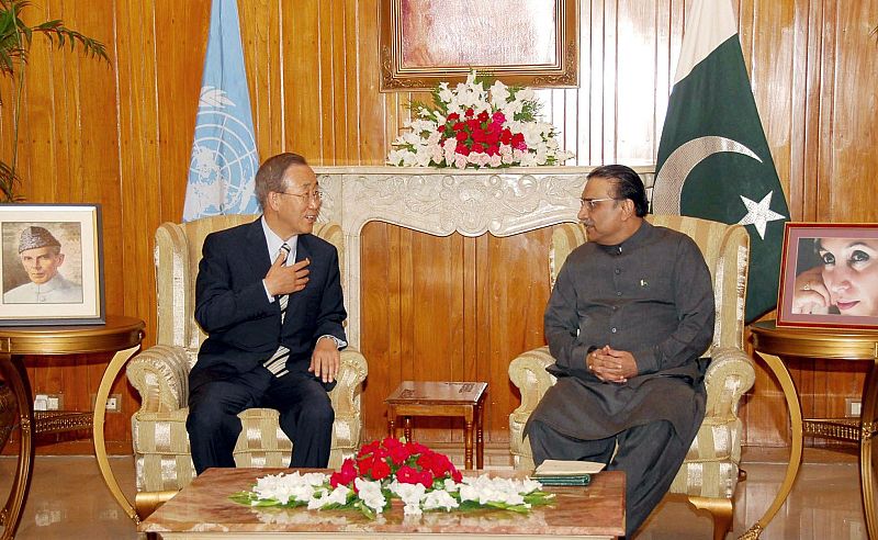 BAN KI-MOON LLEGA A PAKISTÁN PARA VISITAR ÁREAS AFECTADAS POR INUNDACIONES