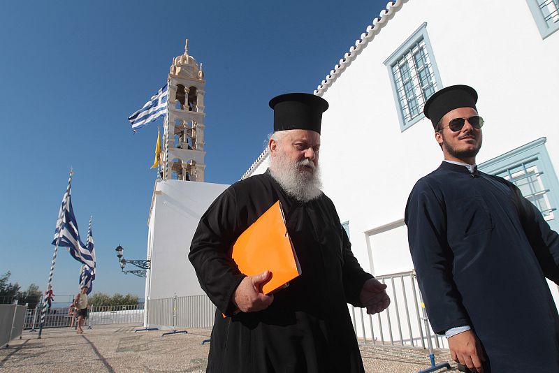 FIESTA EN LAS VÍSPERAS DEL MATRIMONIO DE NICOLÁS DE GRECIA Y TATIANA BLATNIK