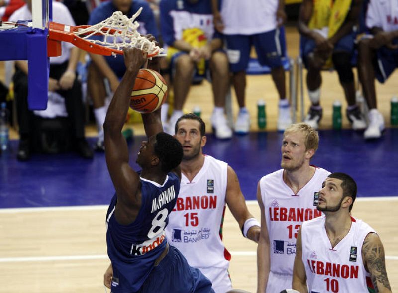 Mahinmi of France  dunks against  Lebanon during their FIBA Basketball World Championship game in Izmir
