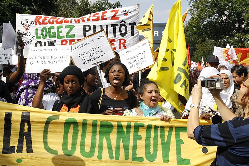 French opposition parties, unions and civil rights groups protest against President Sarkozy's tough anti-crime proposals in Paris