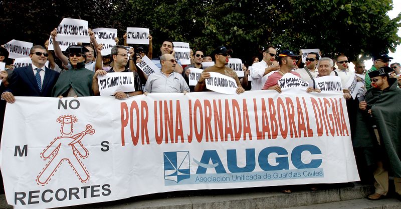 La concentración es preludio de la manifestación del próximo 18 de septiembre en Madrid.