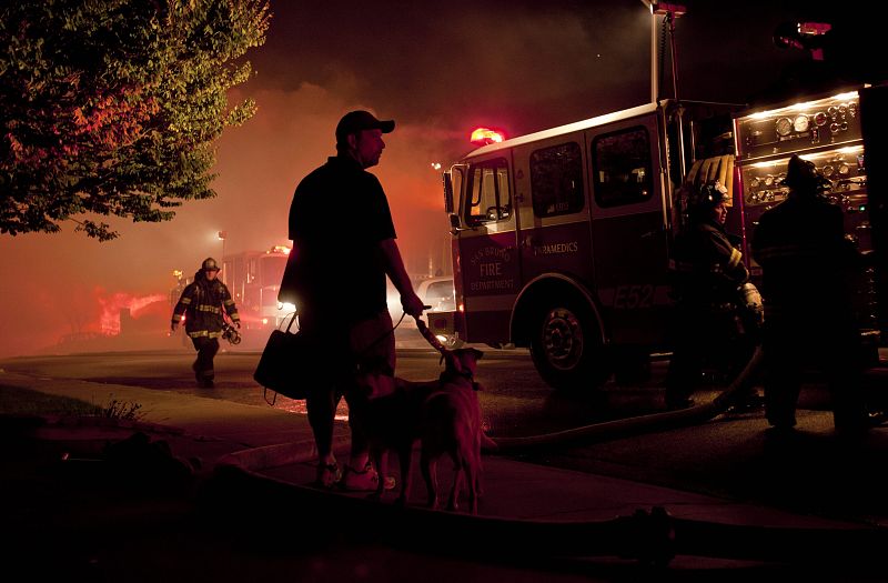 Más de 120 inmuebles de un barrio residencial han sufrido daños.
