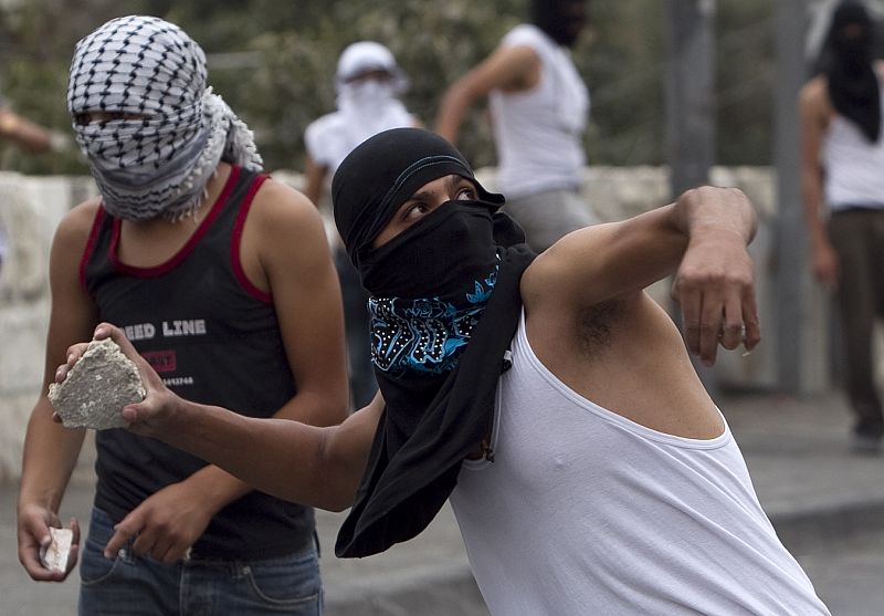 Imagen de cerca de uno de los palestinos que se ha enfrentado con la policía israelí