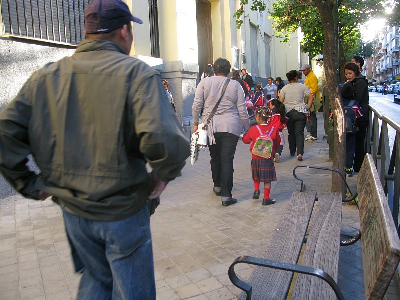 La tónica en los centros educativos de la zona de Moncloa, Agüelles y Chamberí ha sido la "normalidad" según explican tanto padres como profesores.