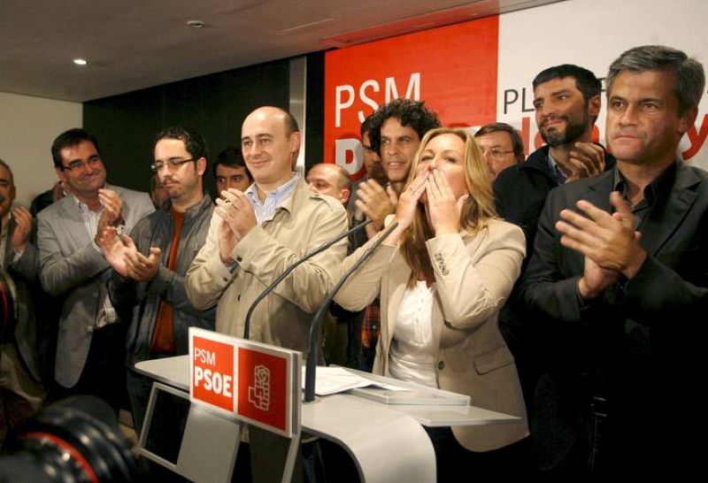 TRINIDAD JIMÉNEZ COMPARECE TRAS SER DERROTADA POR TOMÁS GÓMEZ EN LAS PRIMARIAS