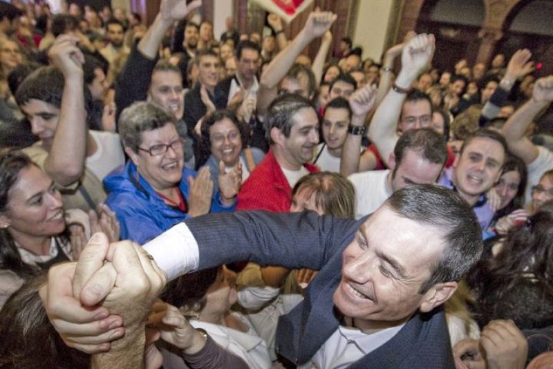 TOMÁS GÓMEZ GANA EN PRIMARIAS SOCIALISTAS MADRILEÑAS 