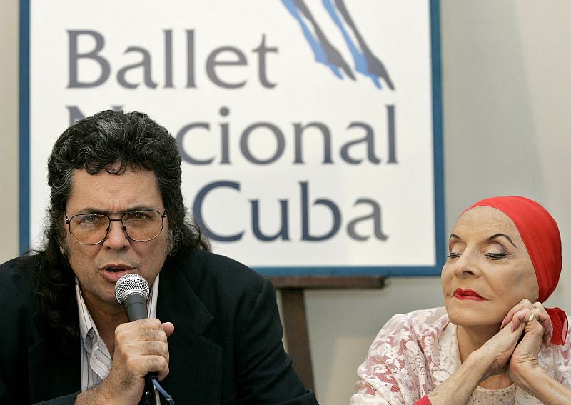 Prieto speaks as Alonso listens during a news conference for the 60th anniversary of the Cuban Ballet in Havana