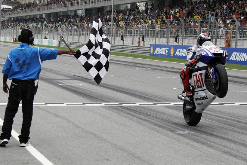 El tercer puesto de Lorenzo le servía para adjudicarse el título.