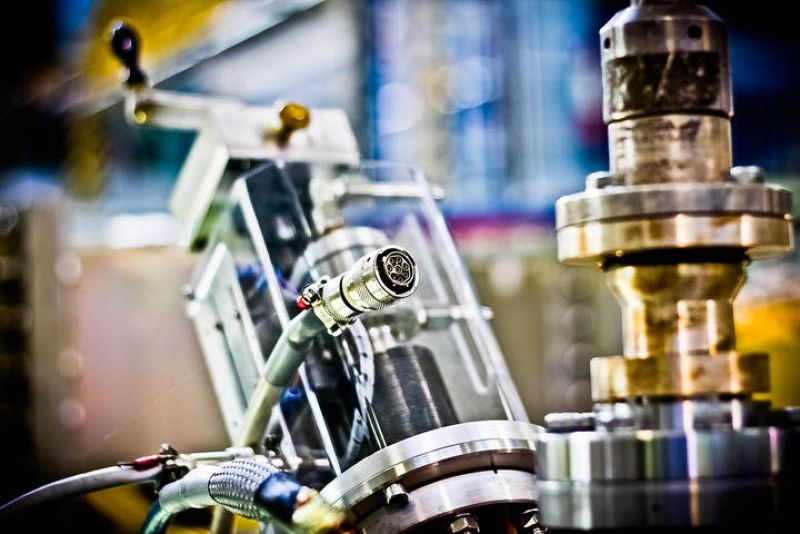  Láser del proyecto Linac4. Aún en construcción, el Linac4 será la nueva línea de aceleración del LHC.