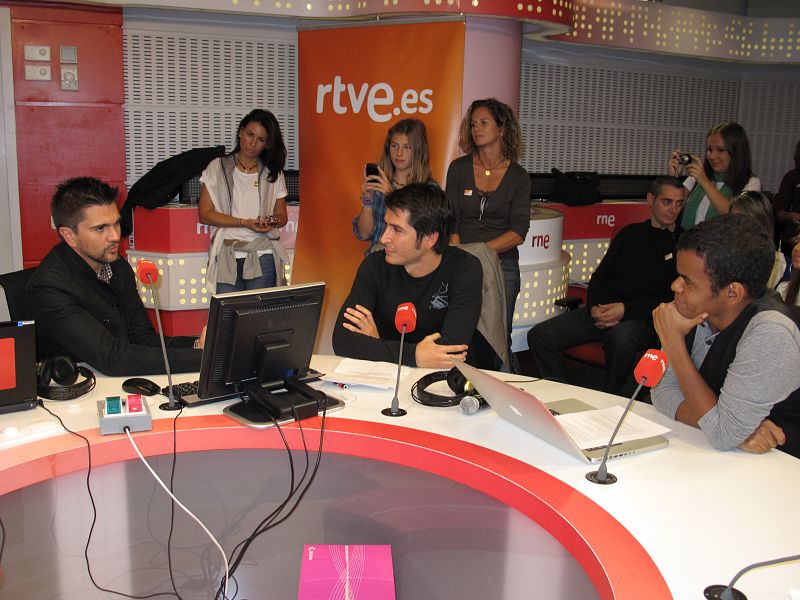 Juanes, durante el encuentro con fans en RTVE.es