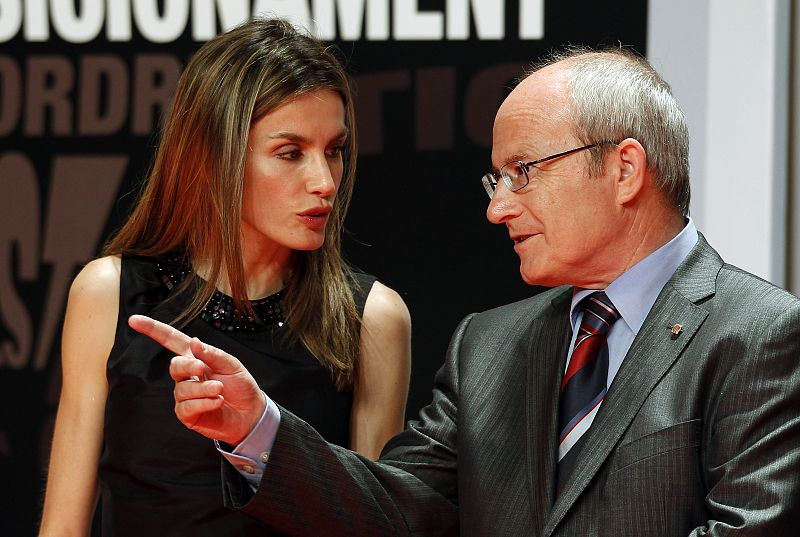 Spain's Princess Letizia and Catalan Regional President Jose Montilla take part in the 'Premis Pimes 2010' awards at Palau Sant Jordi arena in Barcelona