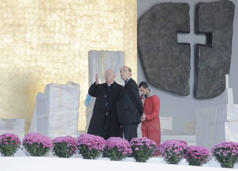 PREPARATIVOS PARA LA VISITA DEL PAPA A SANTIAGO DE COMPOSTELA