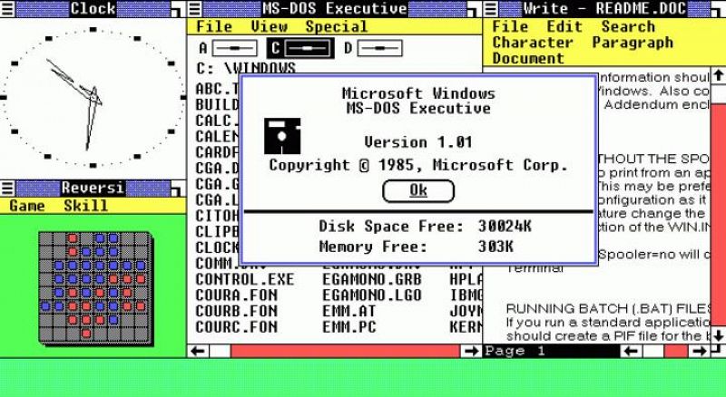 1985 - Windows 1.0 nacía el 20 de noviembre de 1985.  Su debut fue tardío y discreto; el Windows 1.0 ofreció pocas novedades al sector informático donde los Macintosh de Apple ya funcionaban a base de ventanas y la computación estaba dominada por la