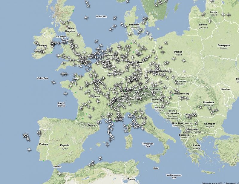 Imagen del tráfico aéreo a las 9:08 horas facilitada por RadarVirtuel.com