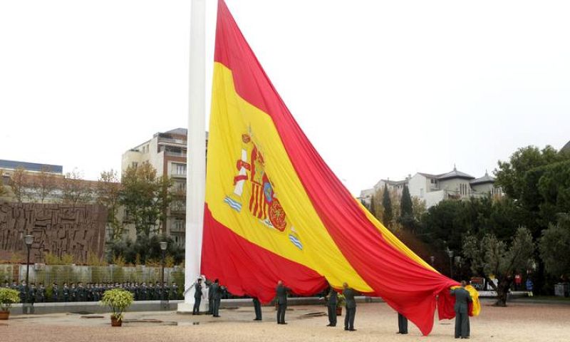 DÍA CONSTITUCIÓN